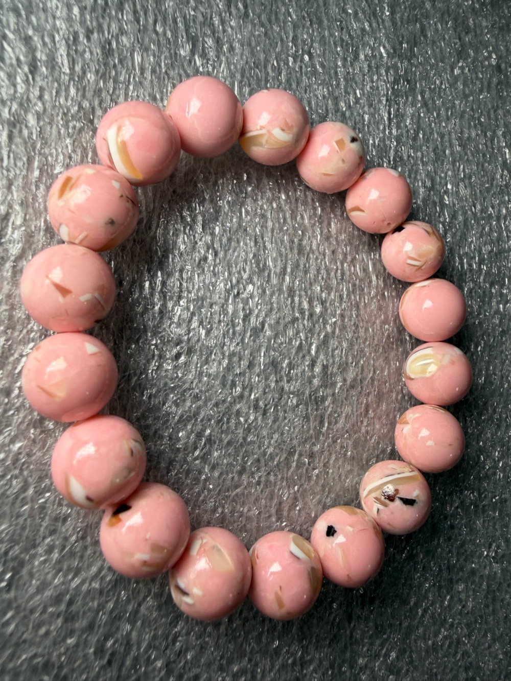 Beautiful 10MM Pressed Pink Powder Shell Crystal Bracelet